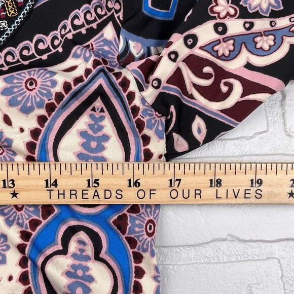 Melissa Paige Top Women Small Blue Pink Floral Paisley Embroidery Boho Medallion - Picture 7 of 11